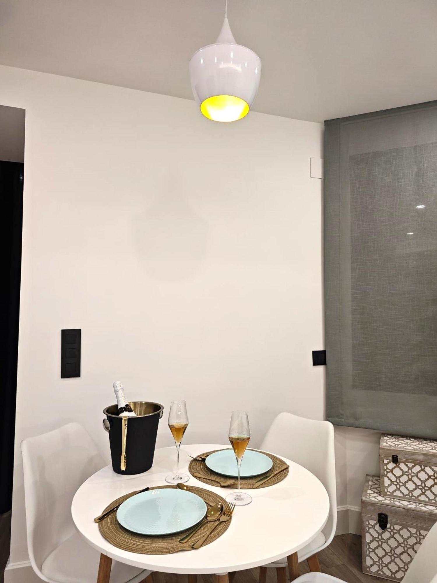 La Parada Del Rey - Luxury Suites 普拉森西亚 外观 照片